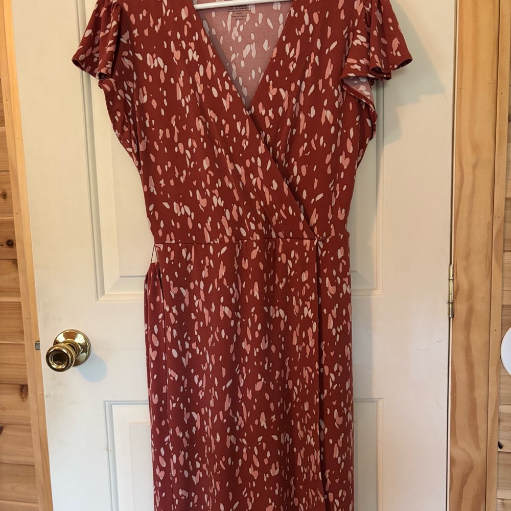 Nine West Terracotta Midi Dress with Flutter Sleeves